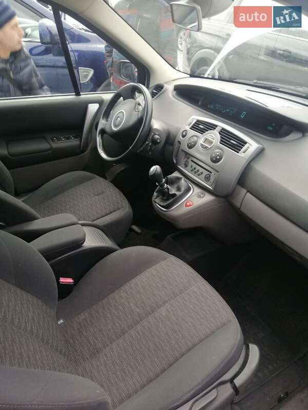 Мінівен Renault Scenic 2007 в Варві