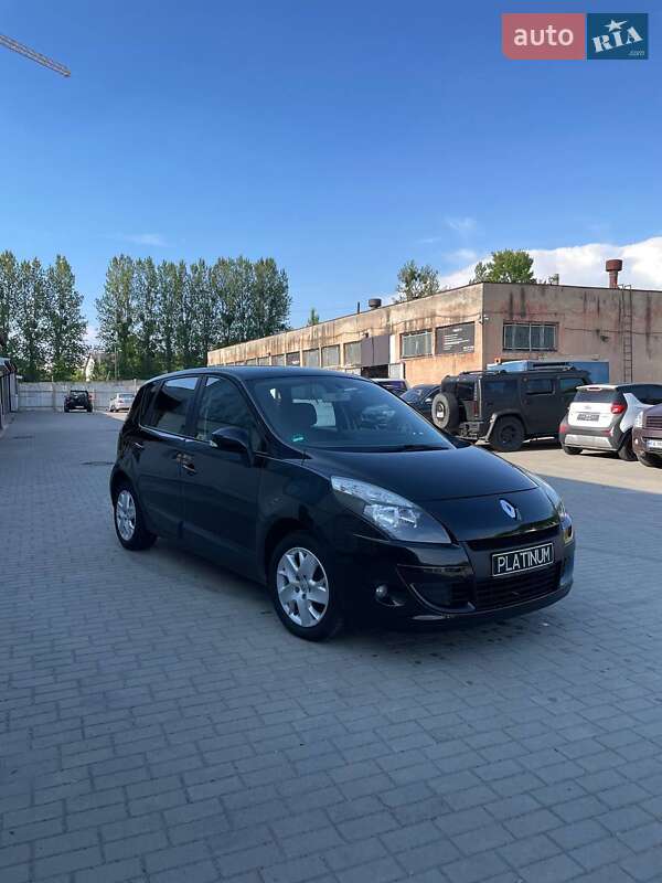 Renault Scenic 2011