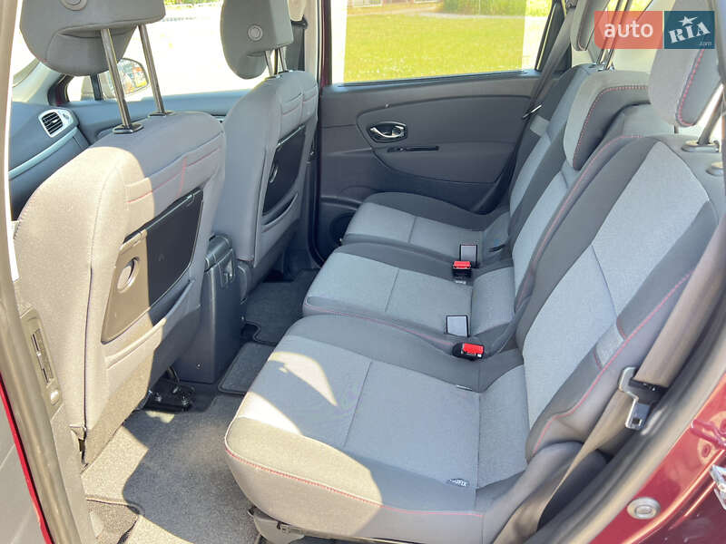 Минивэн Renault Scenic 2014 в Бердичеве
