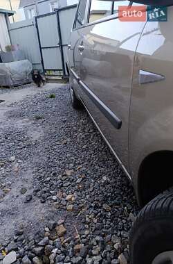 Минивэн Renault Scenic 2006 в 