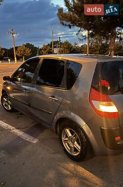 Минивэн Renault Scenic 2006 в 
