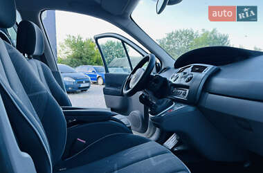 Мінівен Renault Scenic 2004 в 