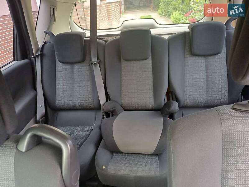 Минивэн Renault Scenic 2006 в Тернополе