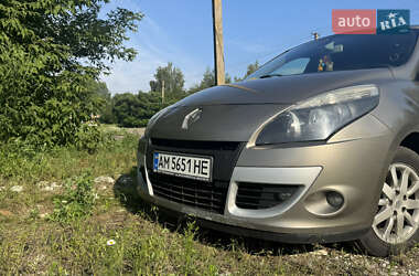 Мінівен Renault Scenic 2011 в Житомирі