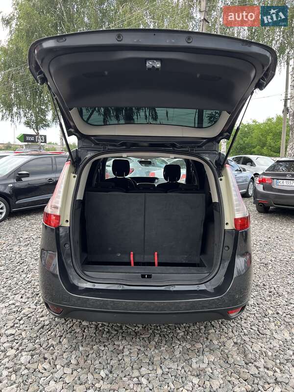 Минивэн Renault Scenic 2010 в Смеле