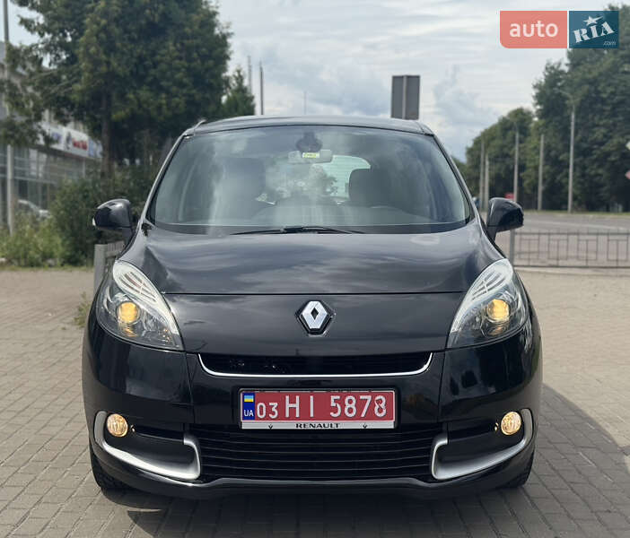 Минивэн Renault Scenic 2012 в Ровно