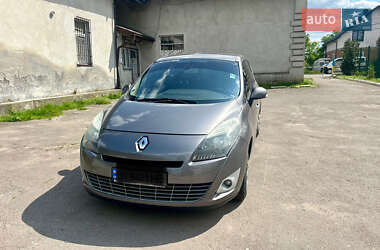 Мінівен Renault Scenic 2009 в Львові