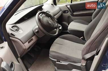 Минивэн Renault Scenic 2005 в 
