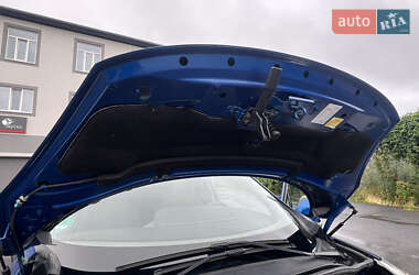 Минивэн Renault Scenic 2010 в 