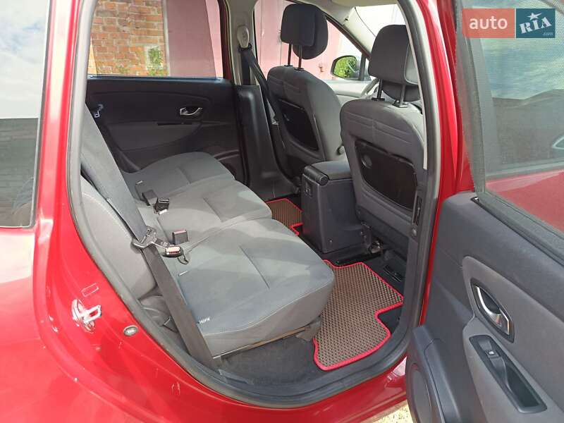 Минивэн Renault Scenic 2010 в Чернигове
