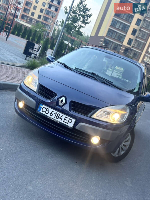 Минивэн Renault Scenic 2006 в Чернигове