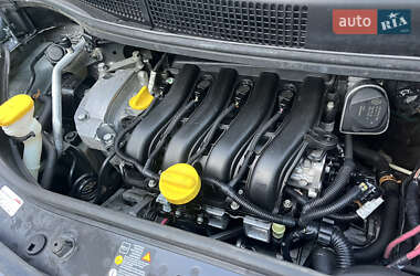 Минивэн Renault Scenic 2007 в 
