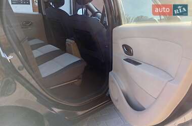 Минивэн Renault Scenic 2012 в 