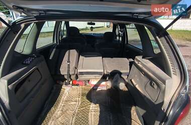 Минивэн Renault Scenic 2001 в 