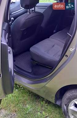 Минивэн Renault Scenic 2011 в 