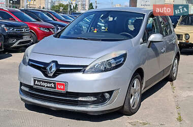 Минивэн Renault Scenic 2012 в 