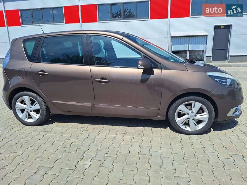 Renault Scenic 2013