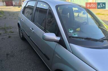 Мінівен Renault Scenic 2005 в Миколаєві