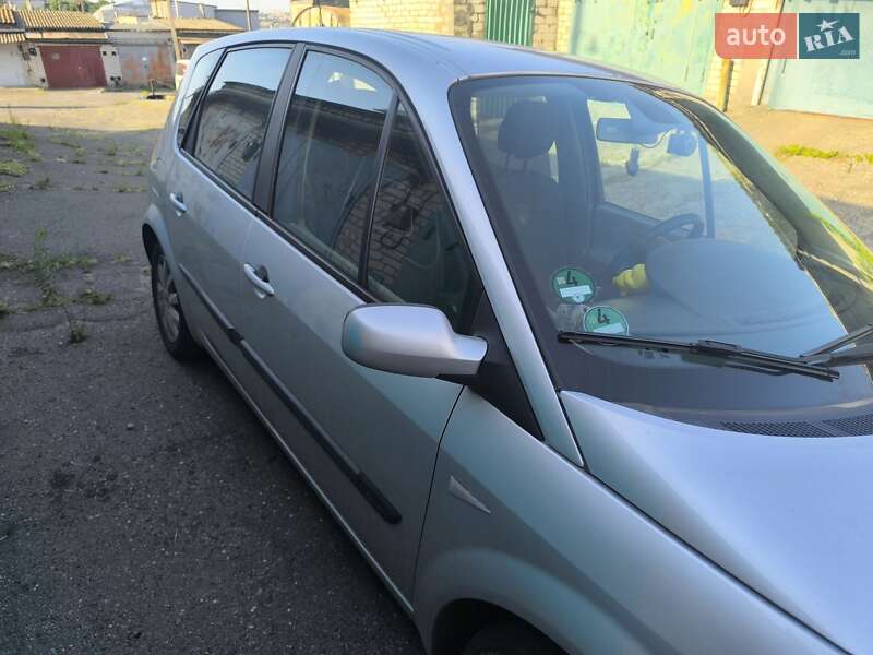 Renault Scenic 2005