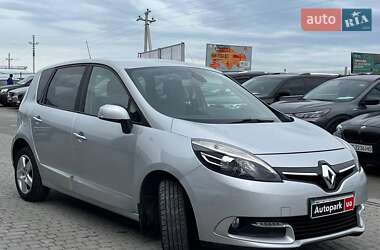 Минивэн Renault Scenic 2013 в 