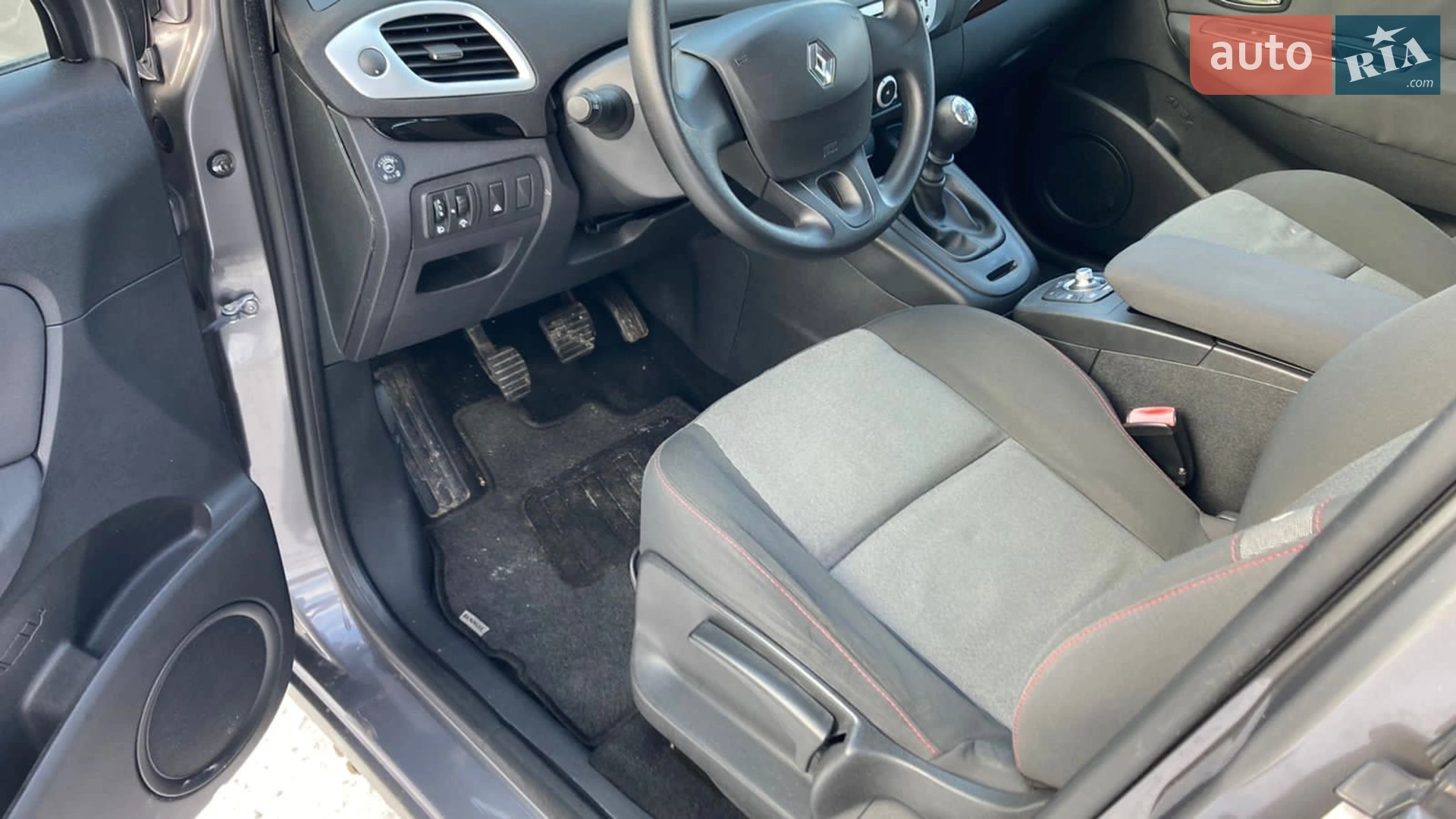 2013 Renault Scenic - мініатюра 2
