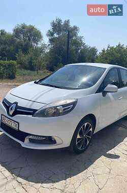 Минивэн Renault Scenic 2014 в 