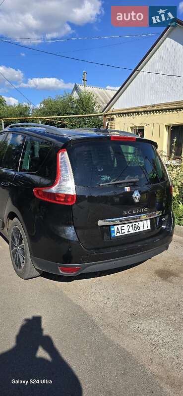 Минивэн Renault Scenic 2012 в Днепре
