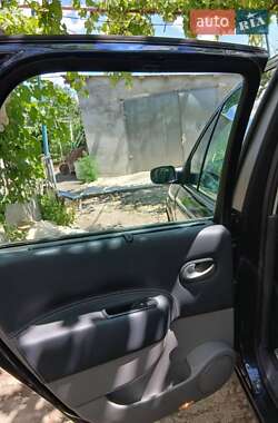 Минивэн Renault Scenic 2008 в Доброславе