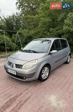 Минивэн Renault Scenic 2005 в Ровно