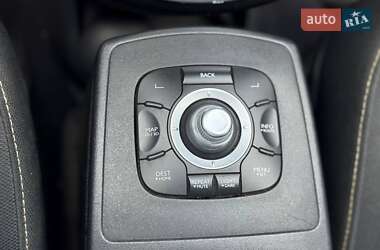Минивэн Renault Scenic 2010 в 