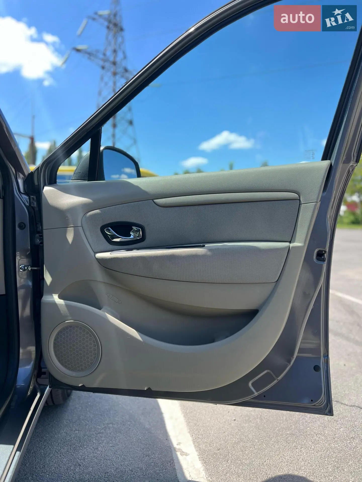 2011 Renault Scenic - мініатюра 17