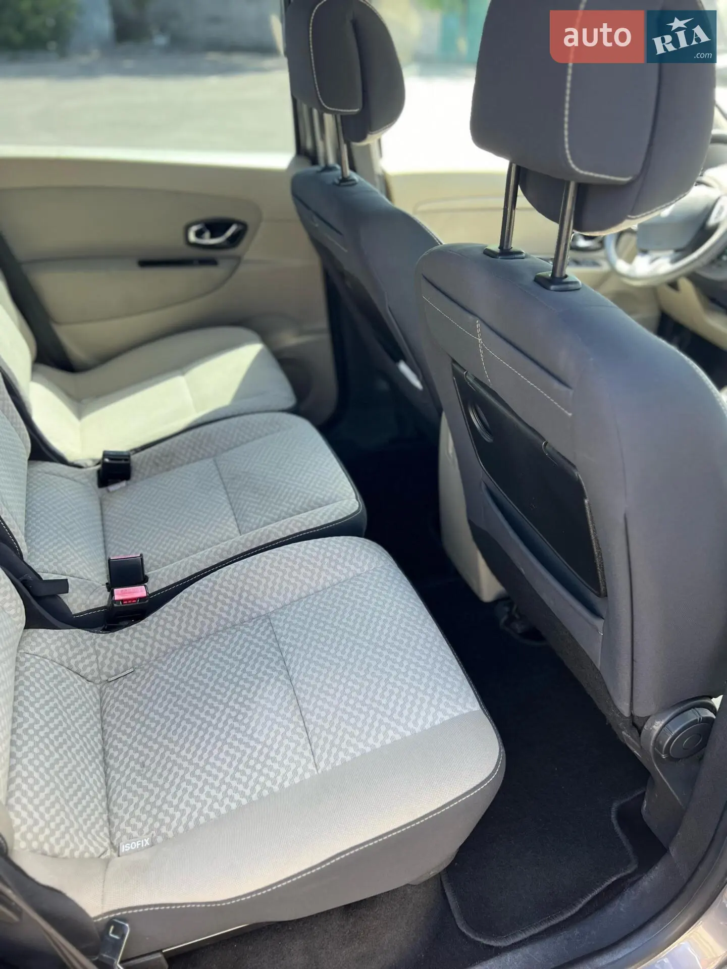 2011 Renault Scenic - мініатюра 18