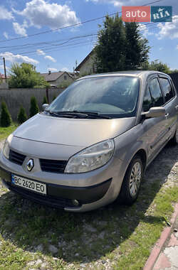 Минивэн Renault Scenic 2004 в Львове