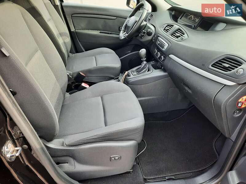 Минивэн Renault Scenic 2013 в Полтаве