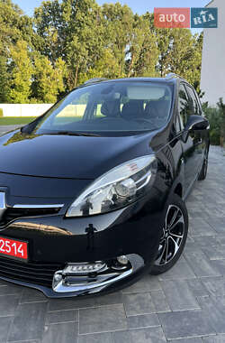 Минивэн Renault Scenic 2014 в 