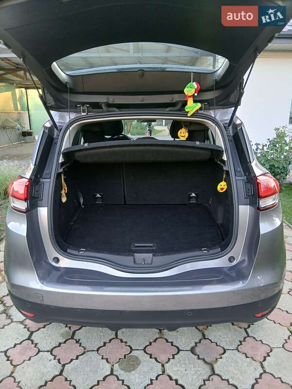 Минивэн Renault Scenic 2017 в Луцке