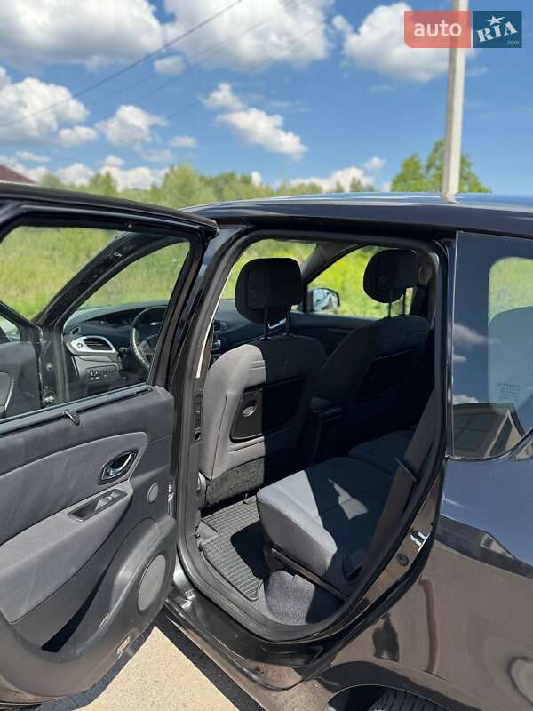 Минивэн Renault Scenic 2010 в Киеве