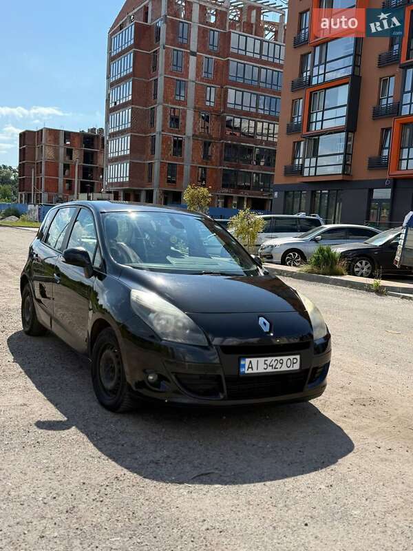 Минивэн Renault Scenic 2010 в Киеве