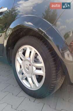 Минивэн Renault Scenic 2005 в 