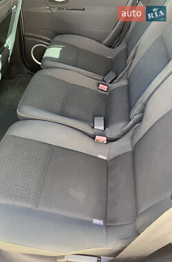 Минивэн Renault Scenic 2009 в 