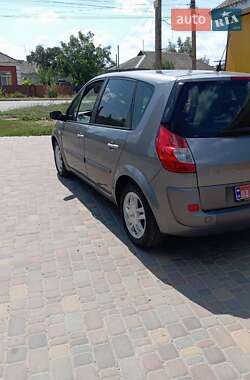 Минивэн Renault Scenic 2008 в 