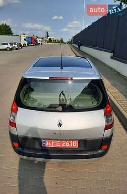 Минивэн Renault Scenic 2006 в 