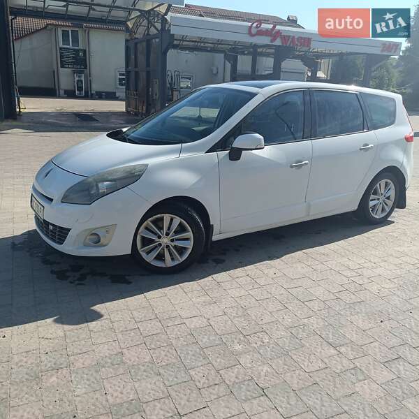 Минивэн Renault Scenic 2009 в Львове