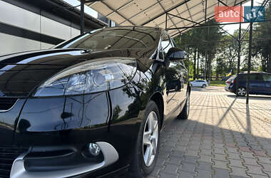 Минивэн Renault Scenic 2012 в Виннице
