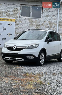 Минивэн Renault Scenic 2015 в Ровно