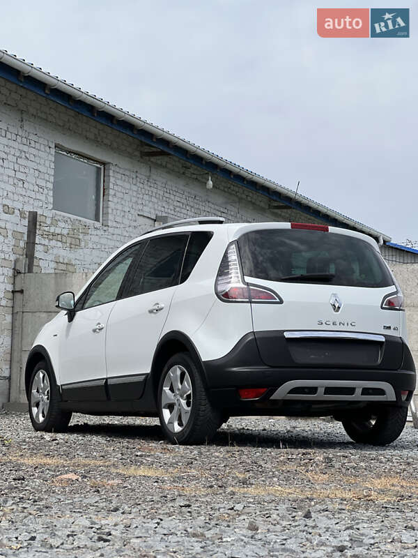 Минивэн Renault Scenic 2015 в Ровно