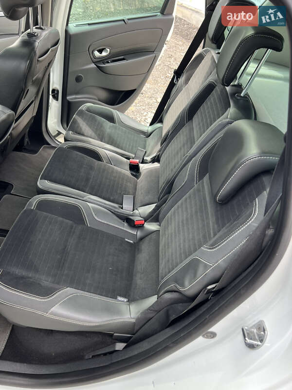 Минивэн Renault Scenic 2015 в Ровно