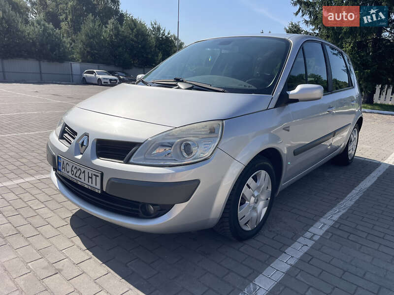 Минивэн Renault Scenic 2006 в Луцке