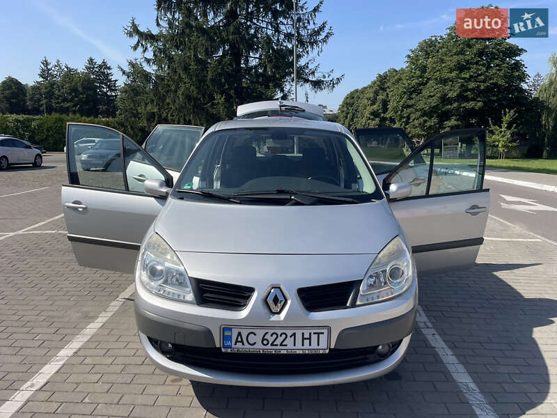 Минивэн Renault Scenic 2006 в Луцке