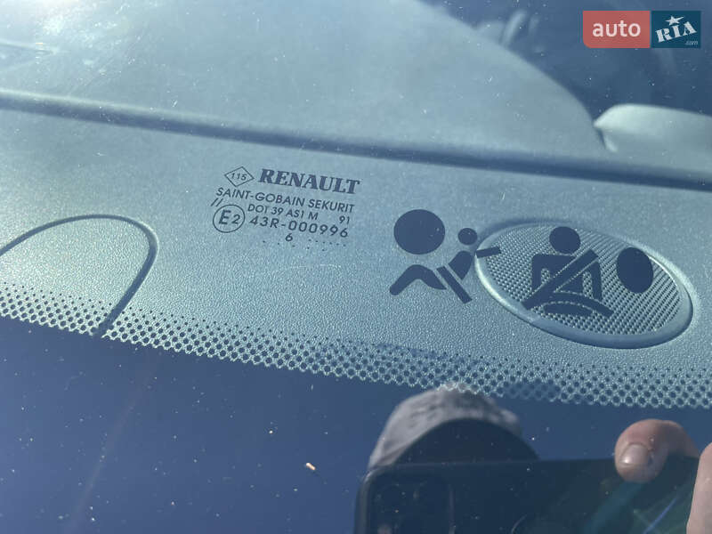Минивэн Renault Scenic 2006 в Луцке